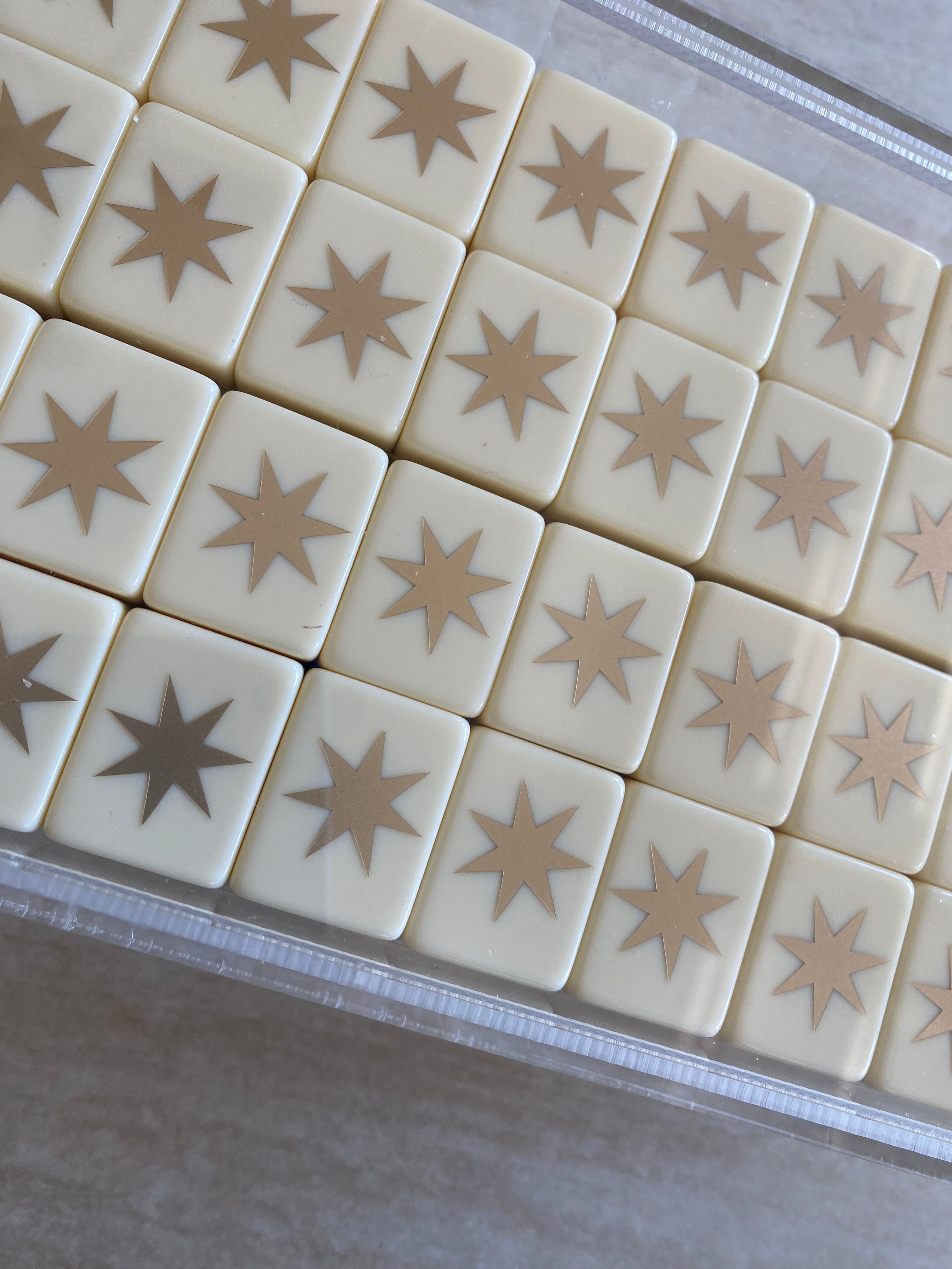 American Mahjong Set With Gold Stars 166 pieces Holiday, Every day or Gift