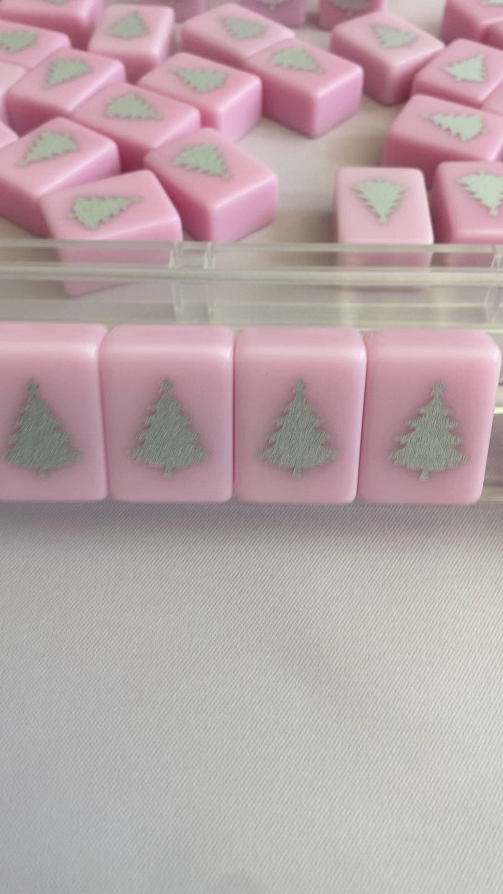 Mahjong Pretty in Pink Christmas