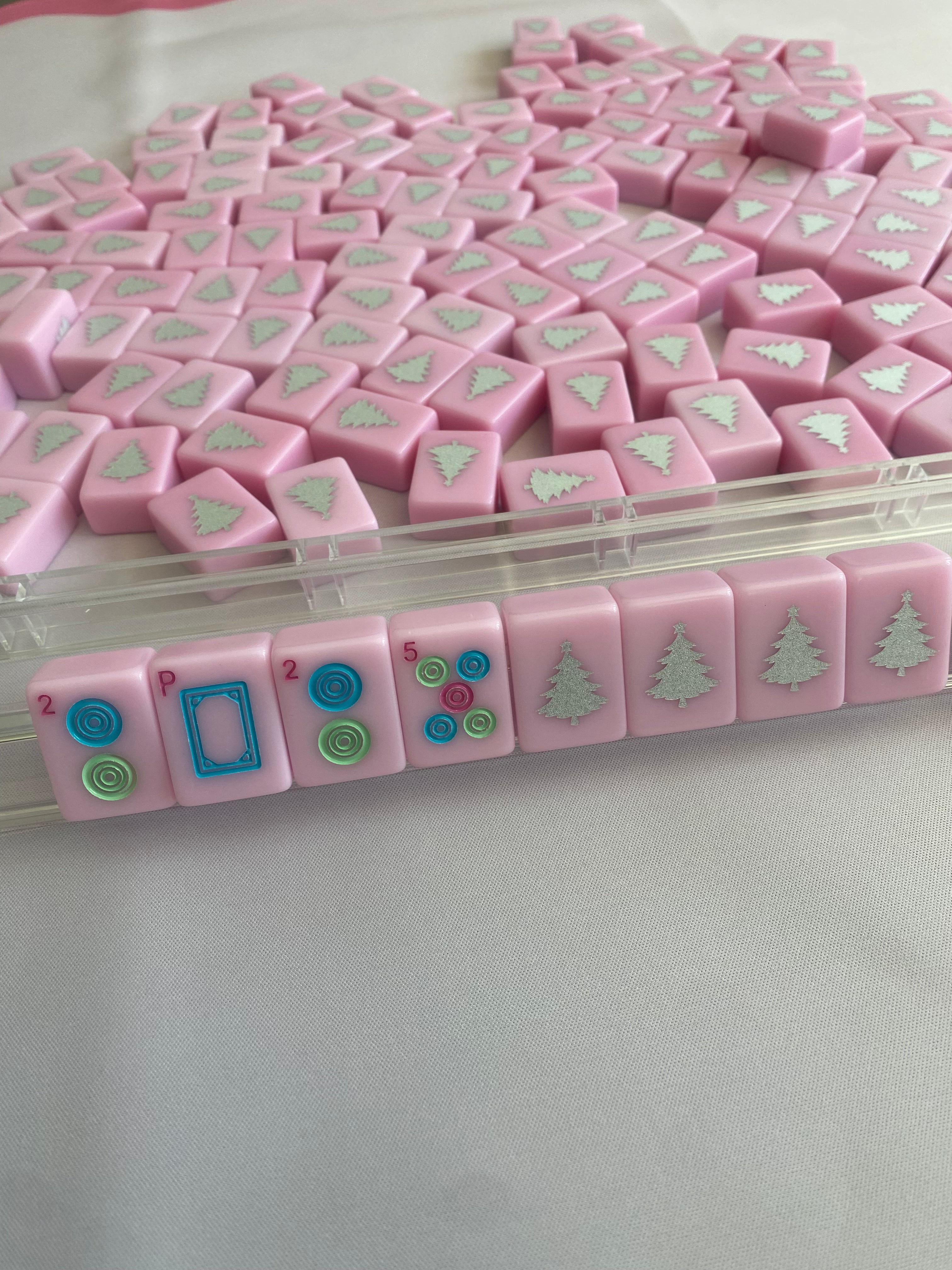 Mahjong Pretty in Pink Christmas