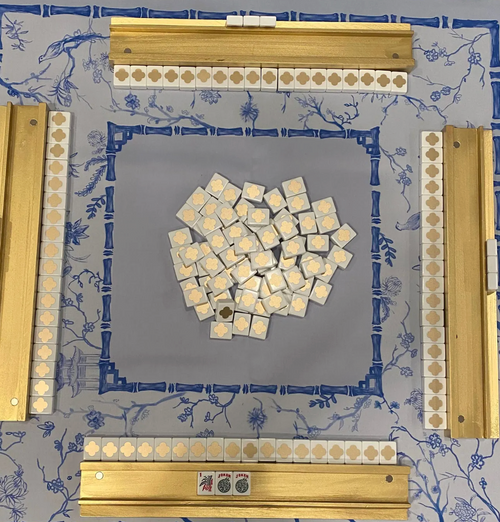 Custom Neutral Clover Mahjong Tiles – Modern Acrylic Set of 166 tiles